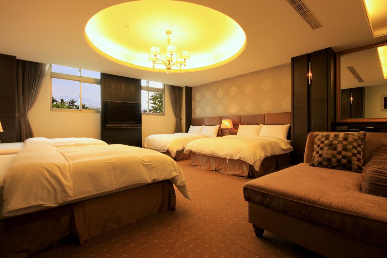 Mountain Fish Water Hotel Jiji Rom bilde