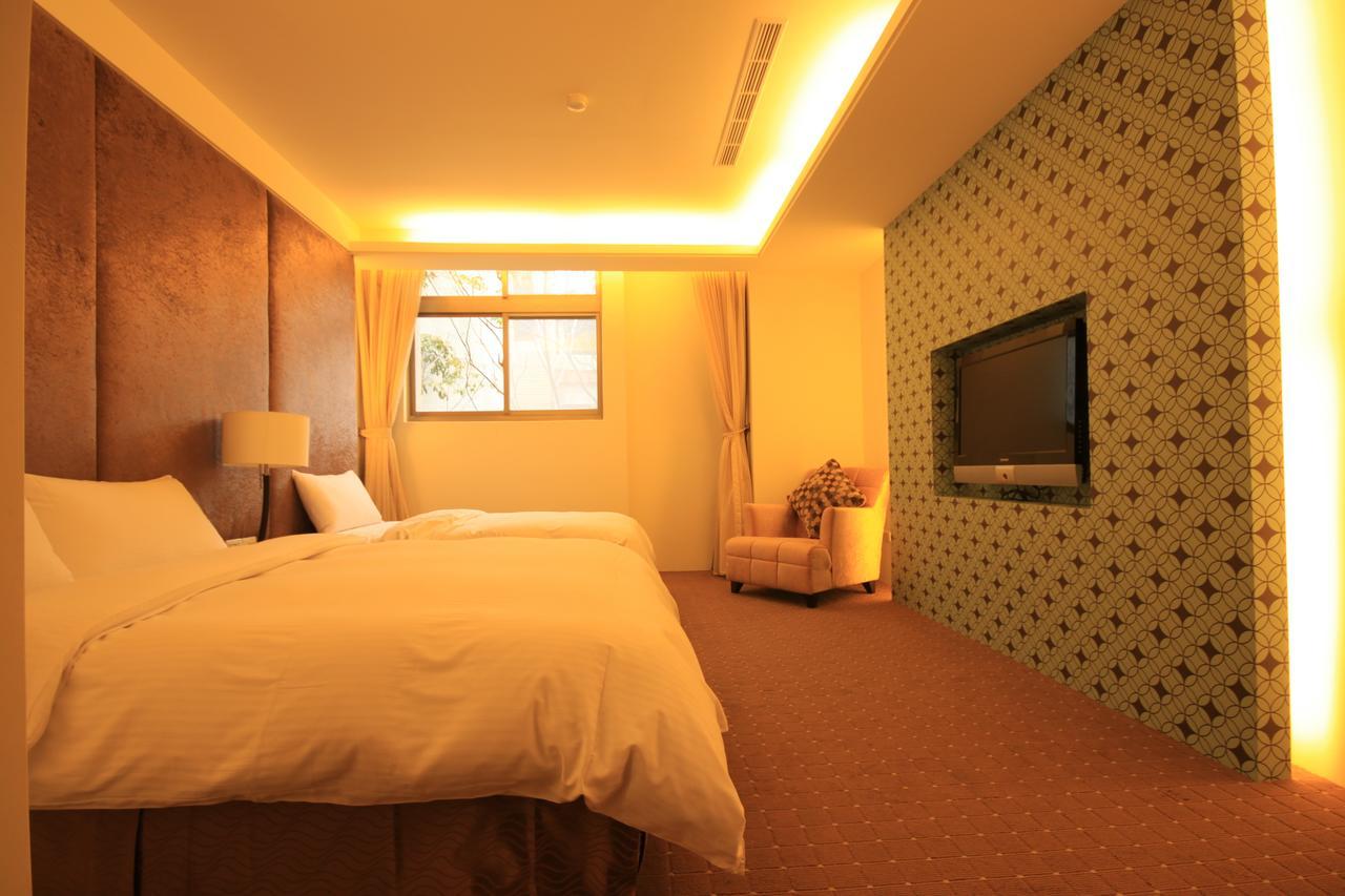 Mountain Fish Water Hotel Jiji Rom bilde