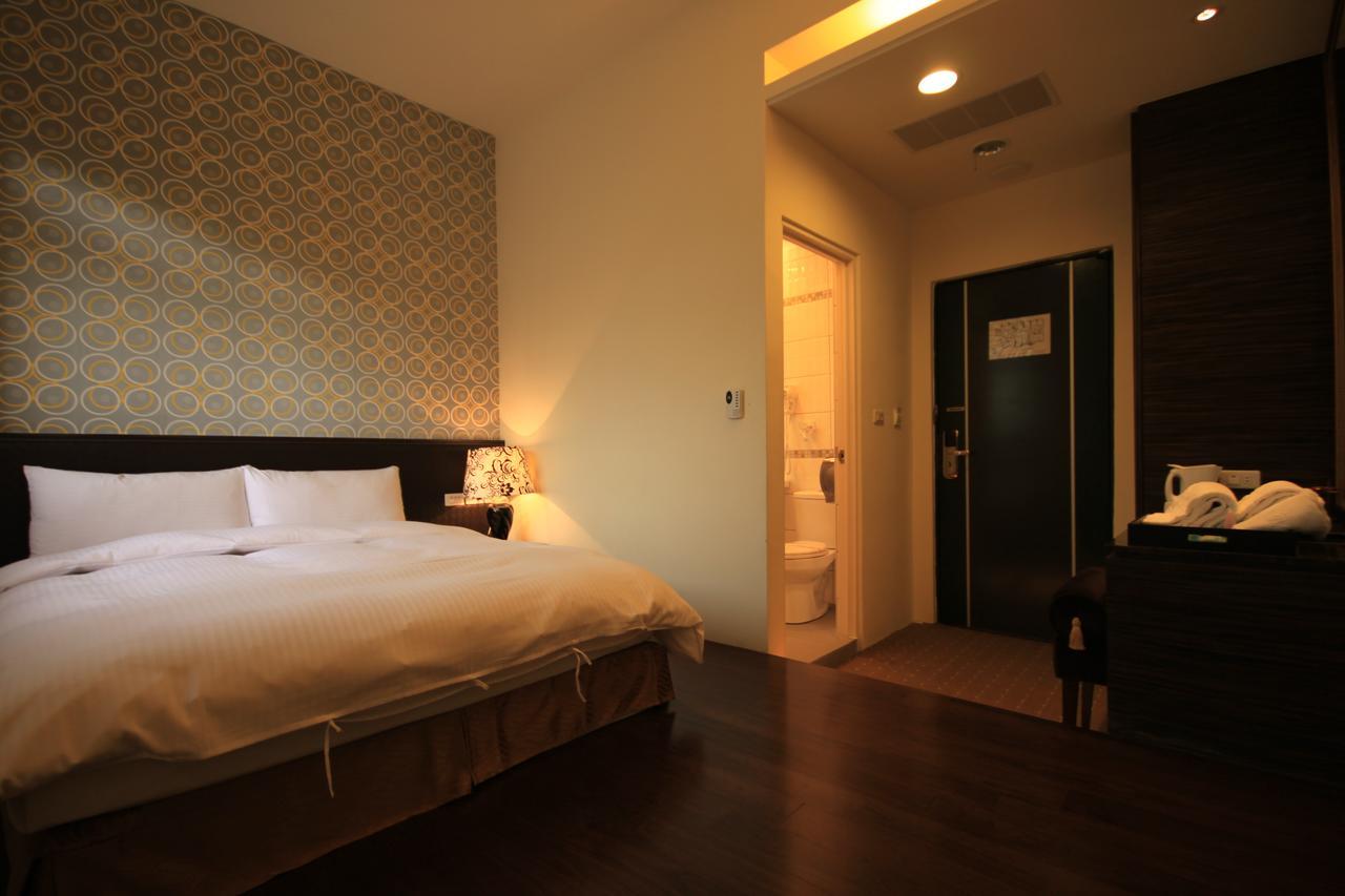 Mountain Fish Water Hotel Jiji Rom bilde